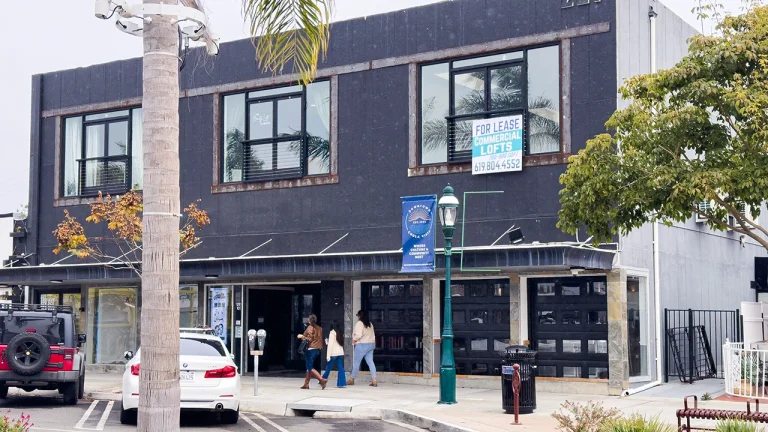 TNT Pizza opening their new location in Chula Vista