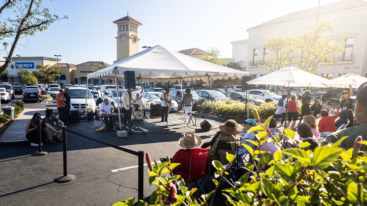 Summer Sundays live music at the event